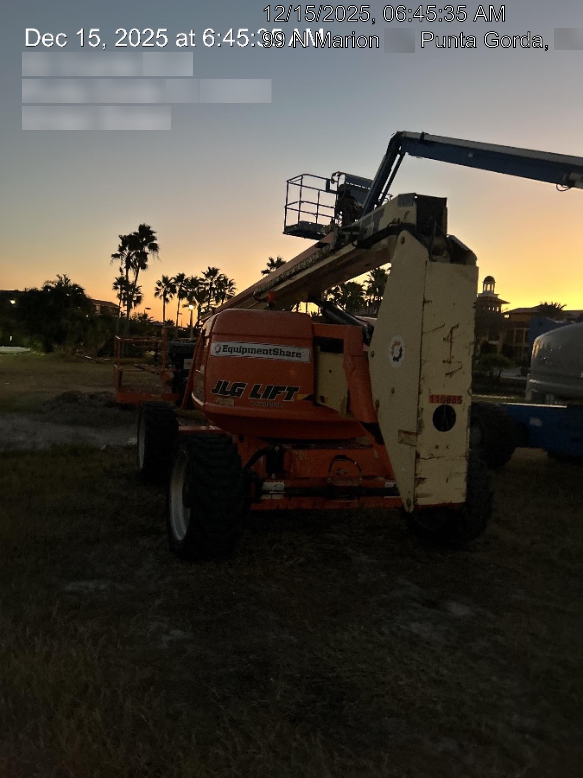 2021 JLG 600AJ