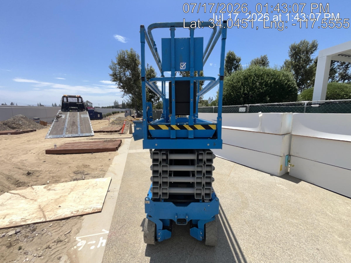 2022 GENIE GS-3232