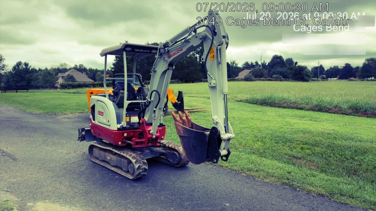 2023 TAKEUCHI TB225R