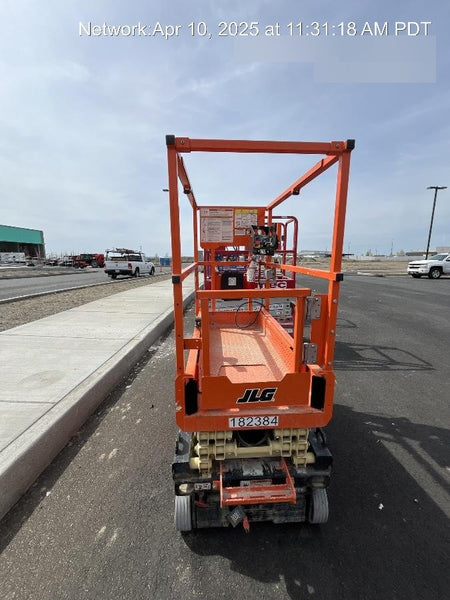 2021 JLG ES1330L
