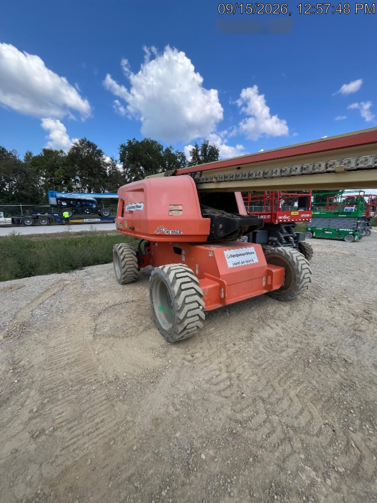 2021 JLG 660SJ
