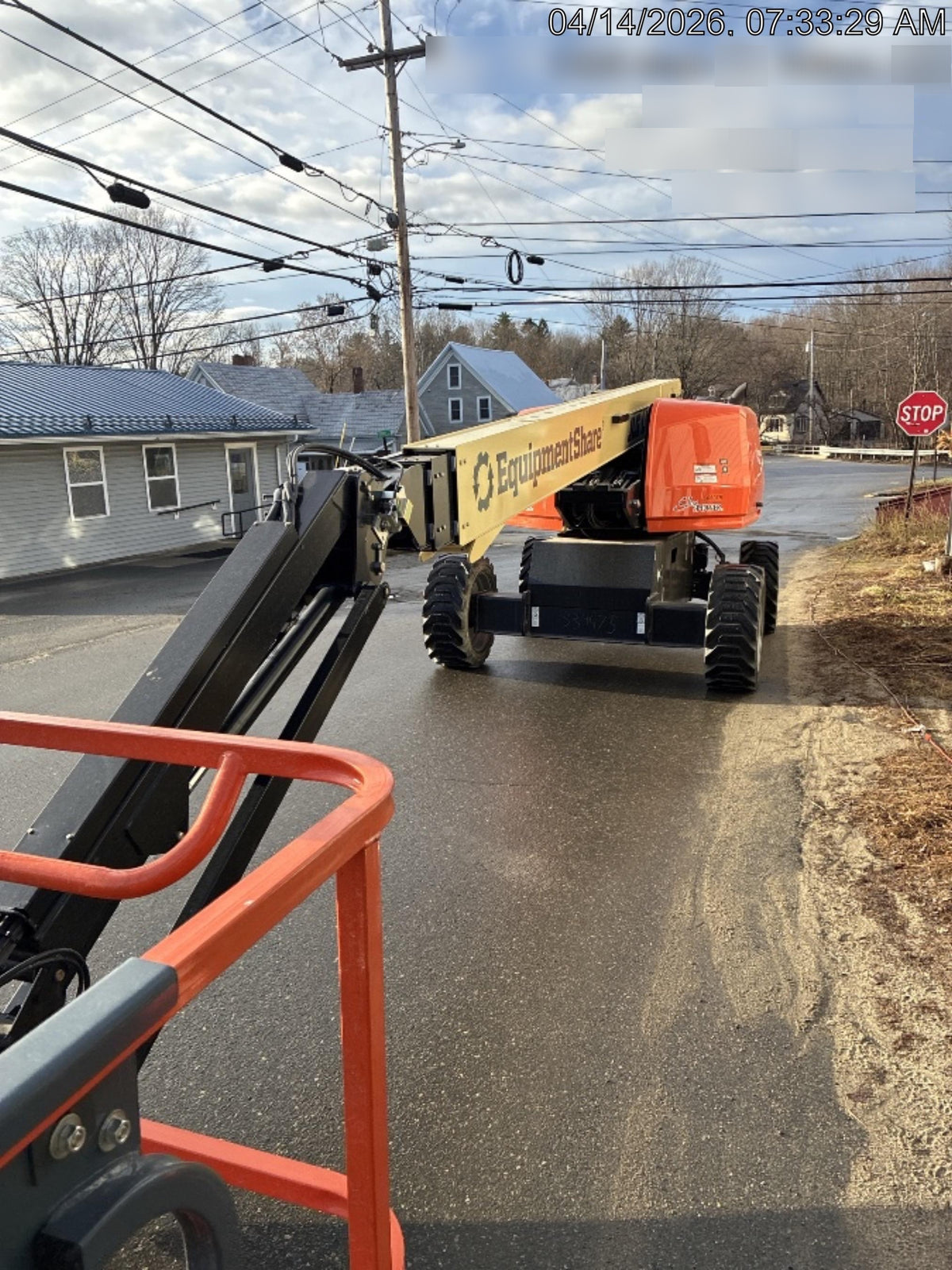 2025 JLG 660SJ