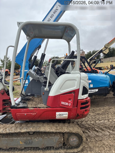 2024 TAKEUCHI TB235-2R