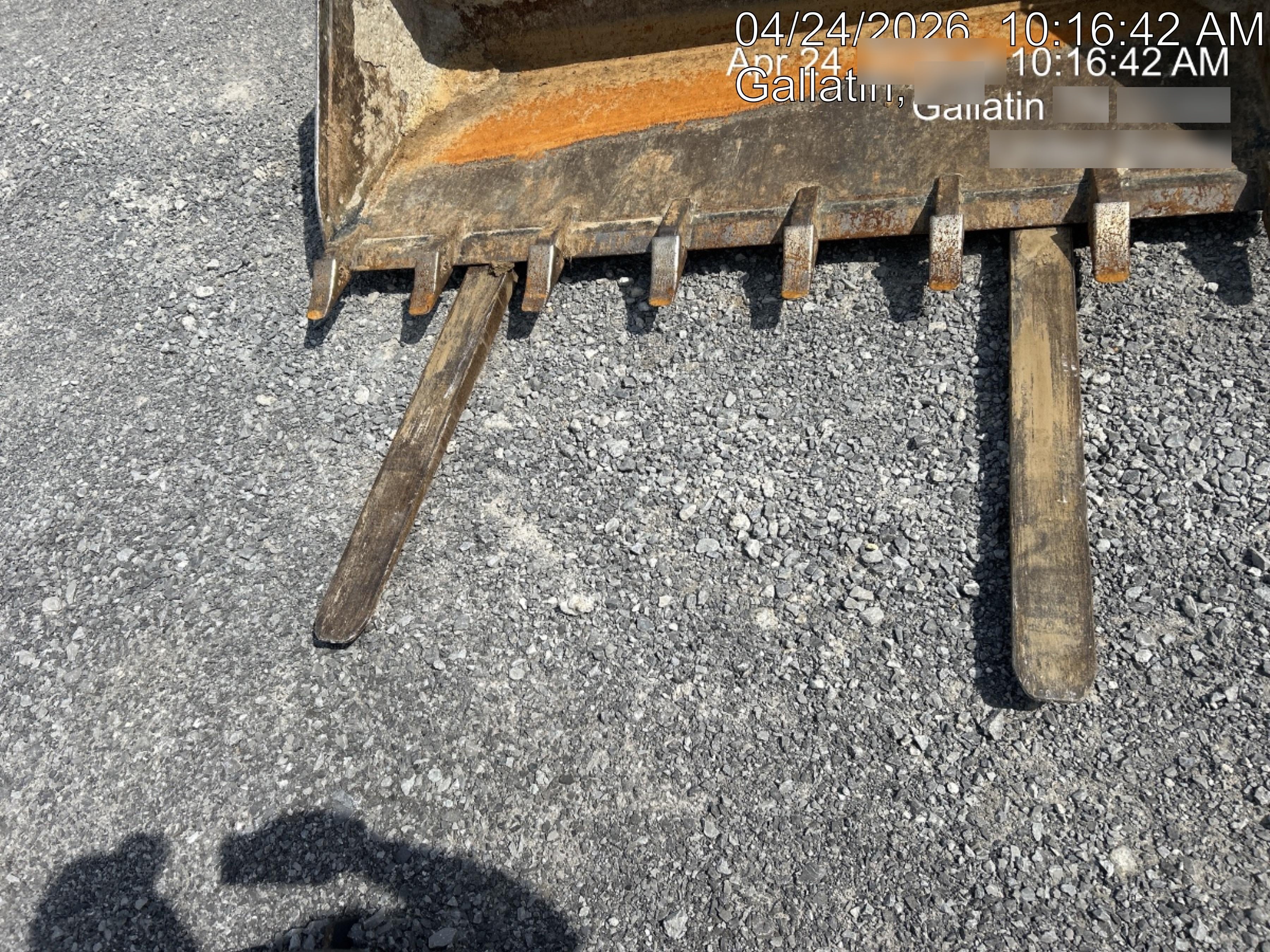 2025 ARROW MATERIAL HANDLING F5100CB - 72"