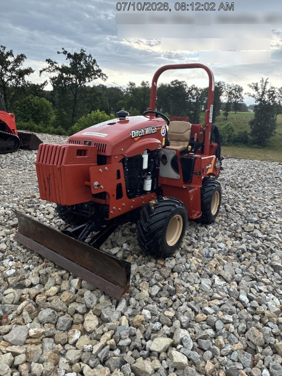 2022 DITCH WITCH RT45A