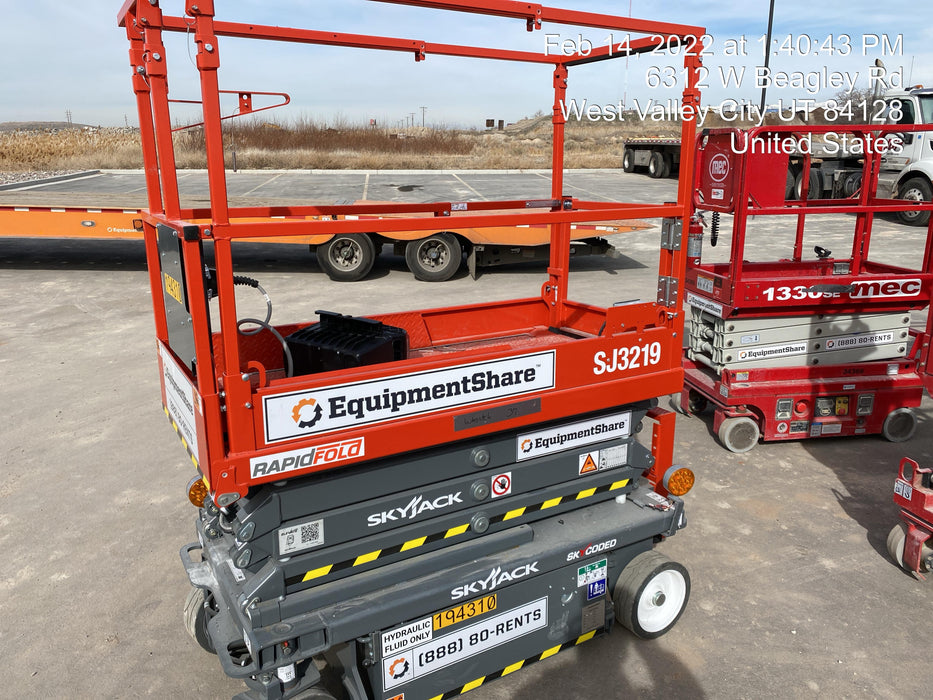 2021 SKYJACK SJ3219