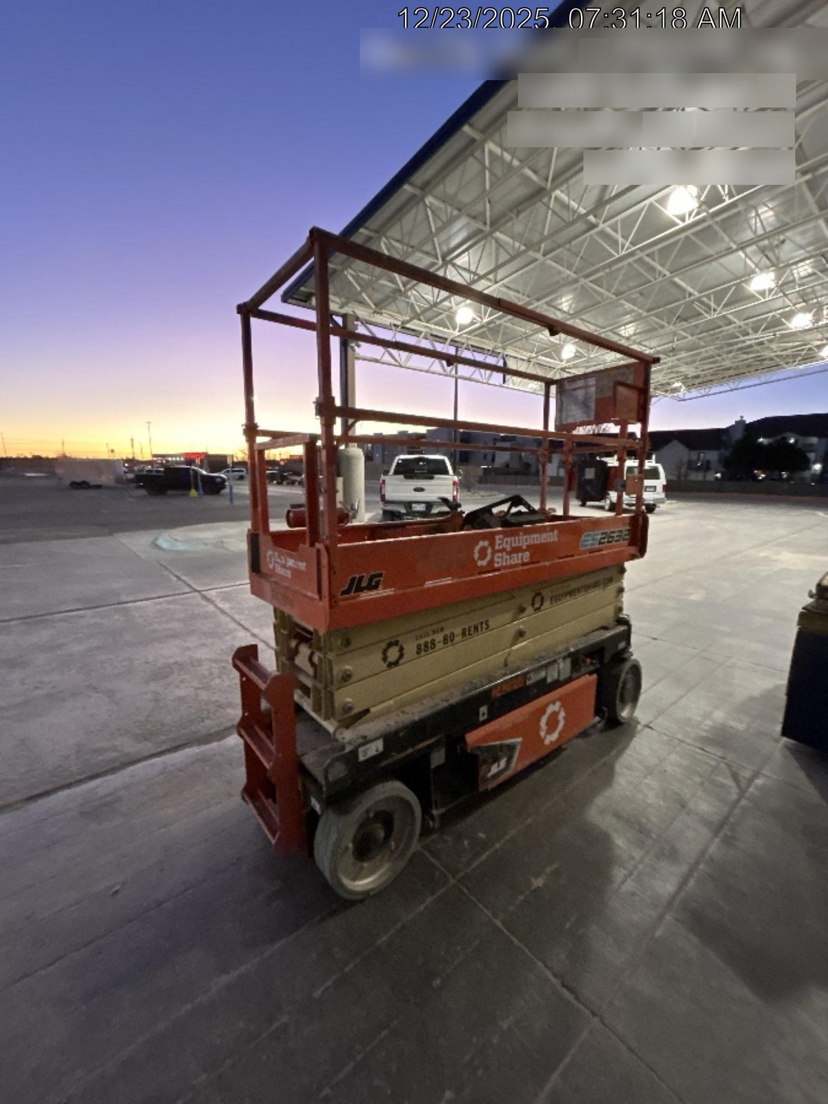 2022 JLG ES2632