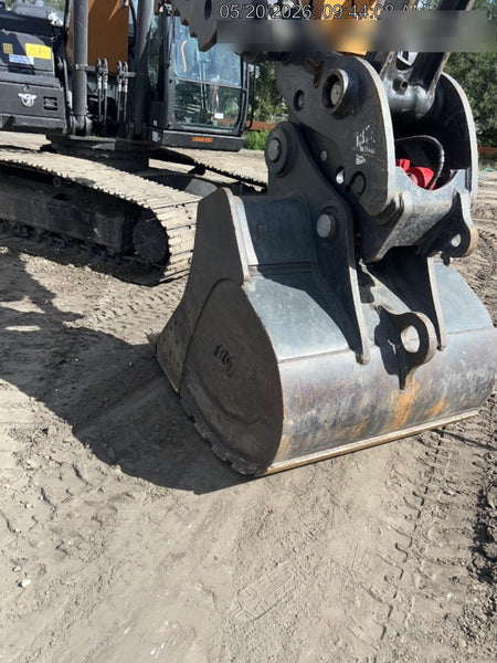 2025 CASE 48" Bucket 56-65K - Case