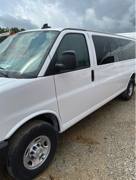 2023 CHEVROLET Express Van - Rental