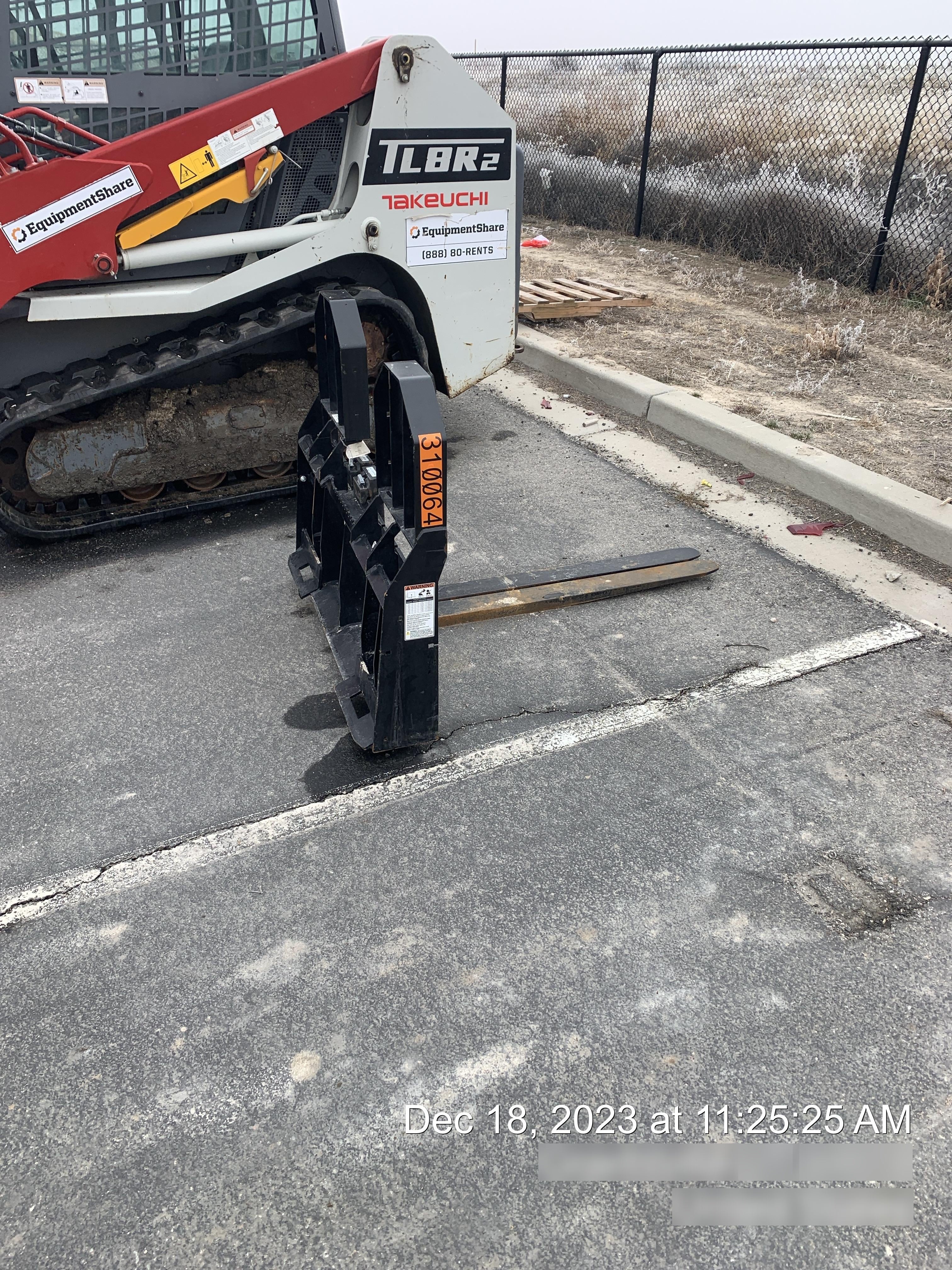 2023 TAKEUCHI TPFWT4855 - Takeuchi