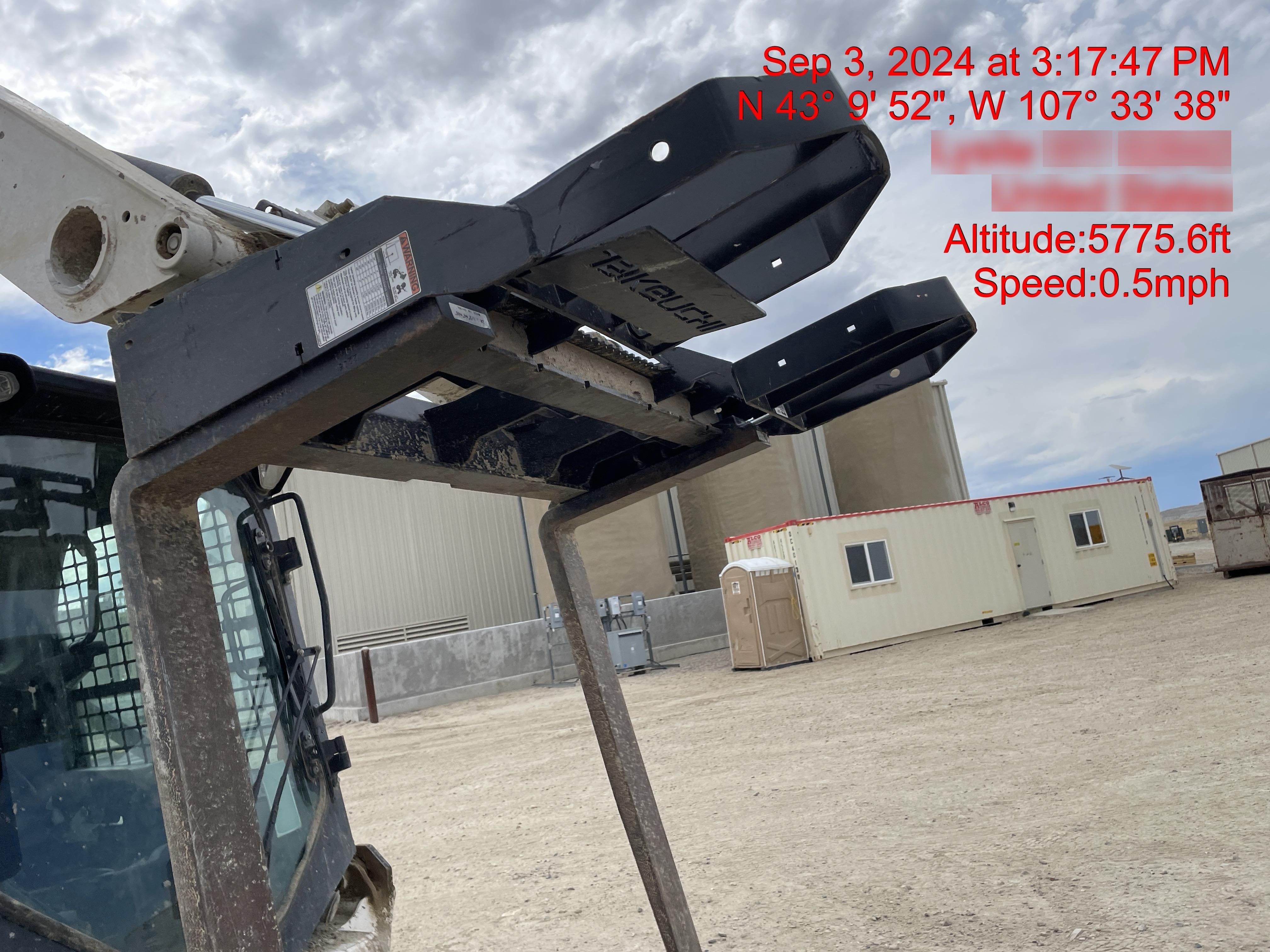 2022 TAKEUCHI 48" Pallet Forks - Takeuchi