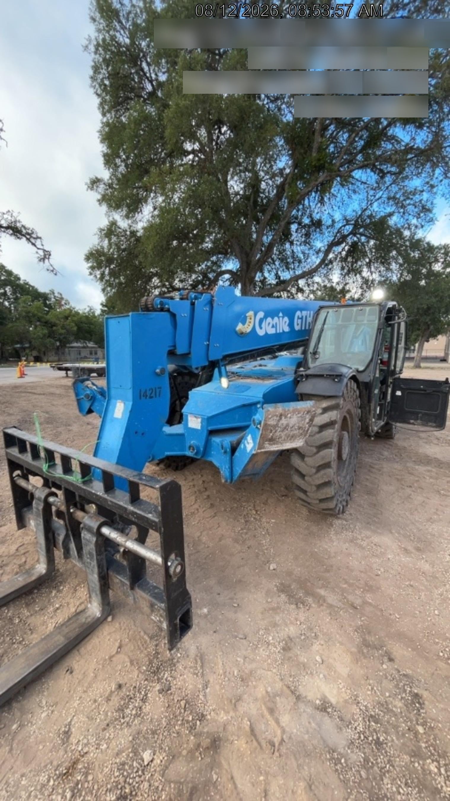 2018 Genie GTH-1056 GTH-1056 w/CAB, Solid Tires, Work Lights, 60" carriage/forks, cab mesh, beacon