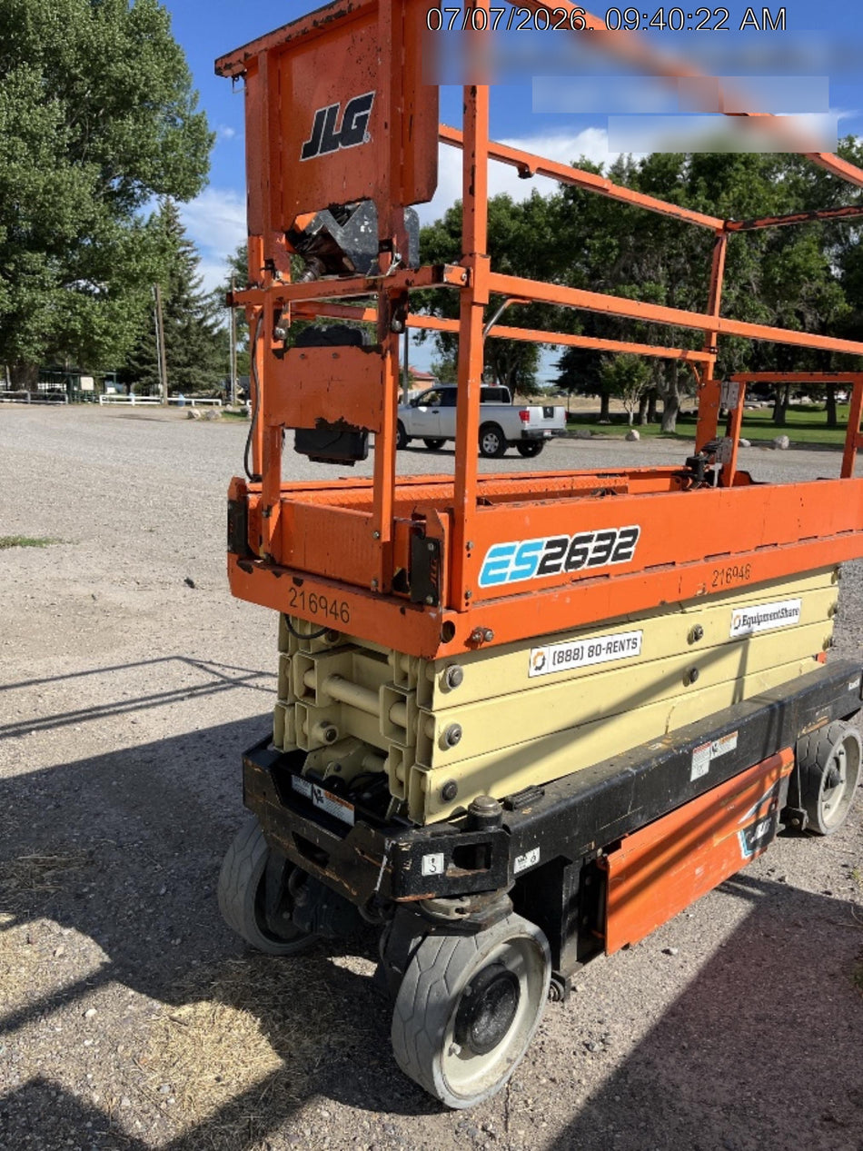 2022 JLG ES2632