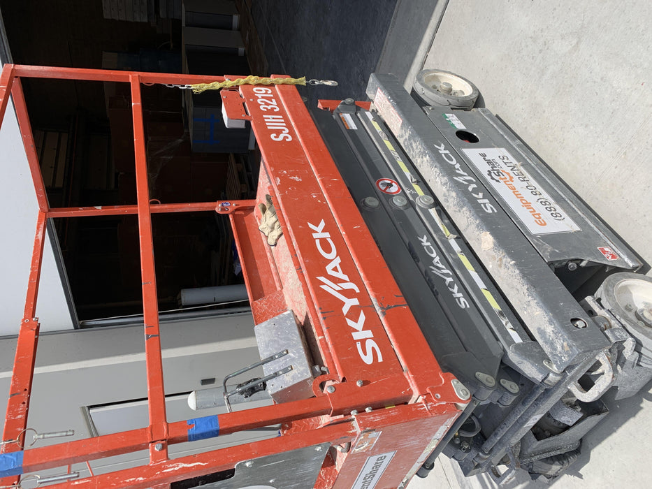 2018 SKYJACK SJIII-3219