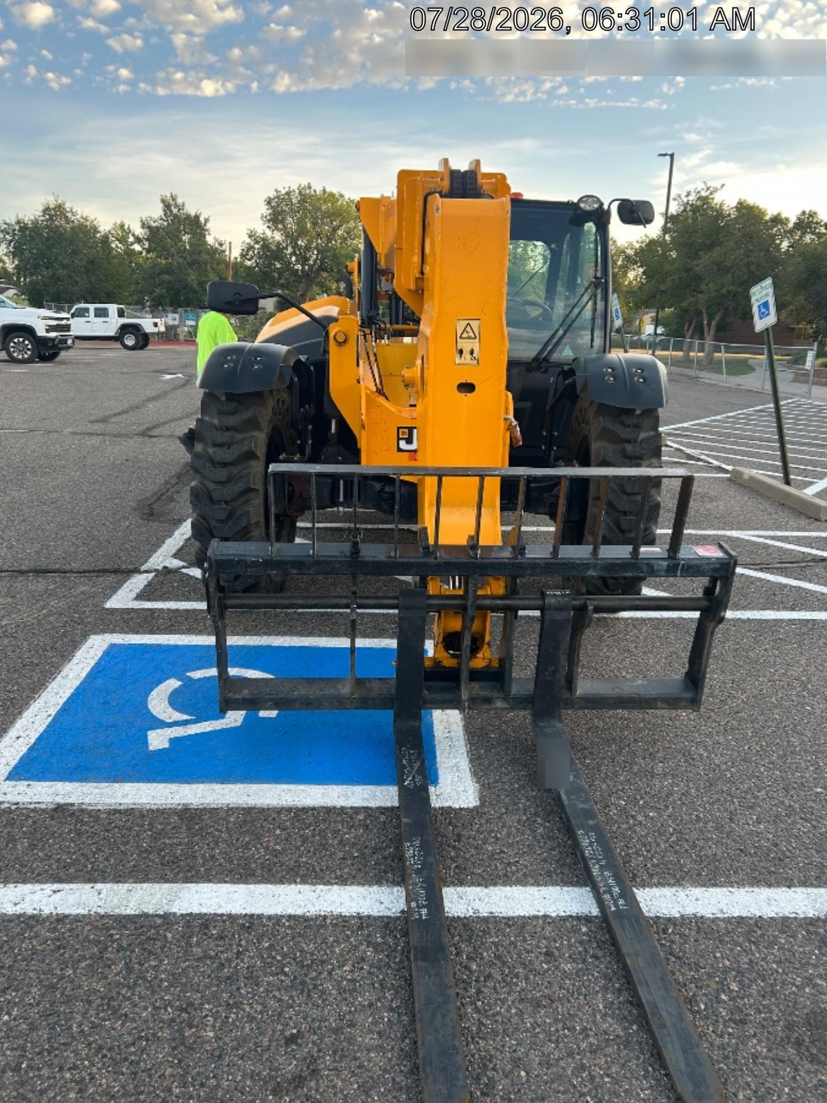 2023 JCB 509-42