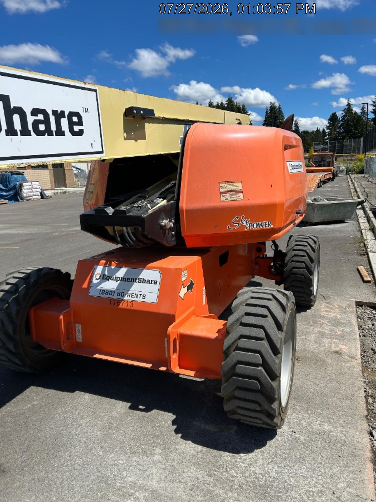 2021 JLG 660SJ