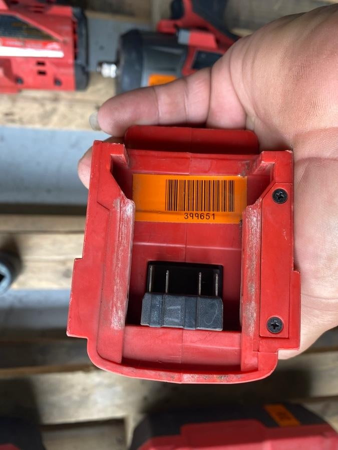2024 MILWAUKEE 2864-22R