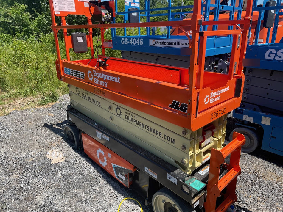 2022 JLG ES2632