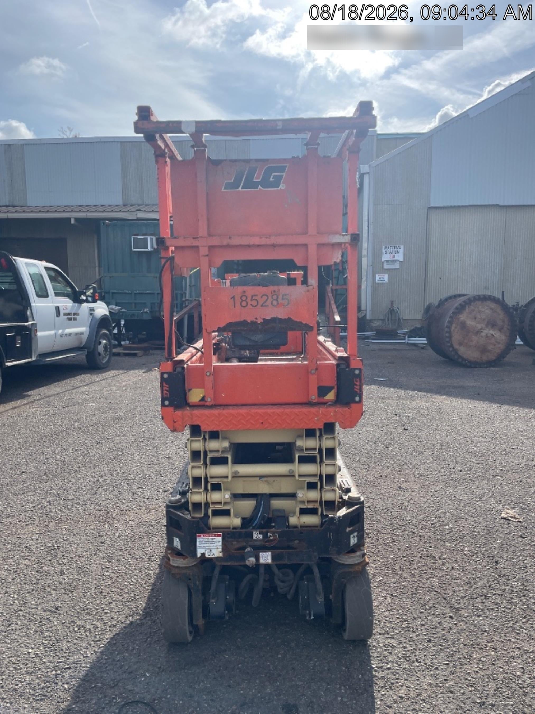 2021 JLG ES1932