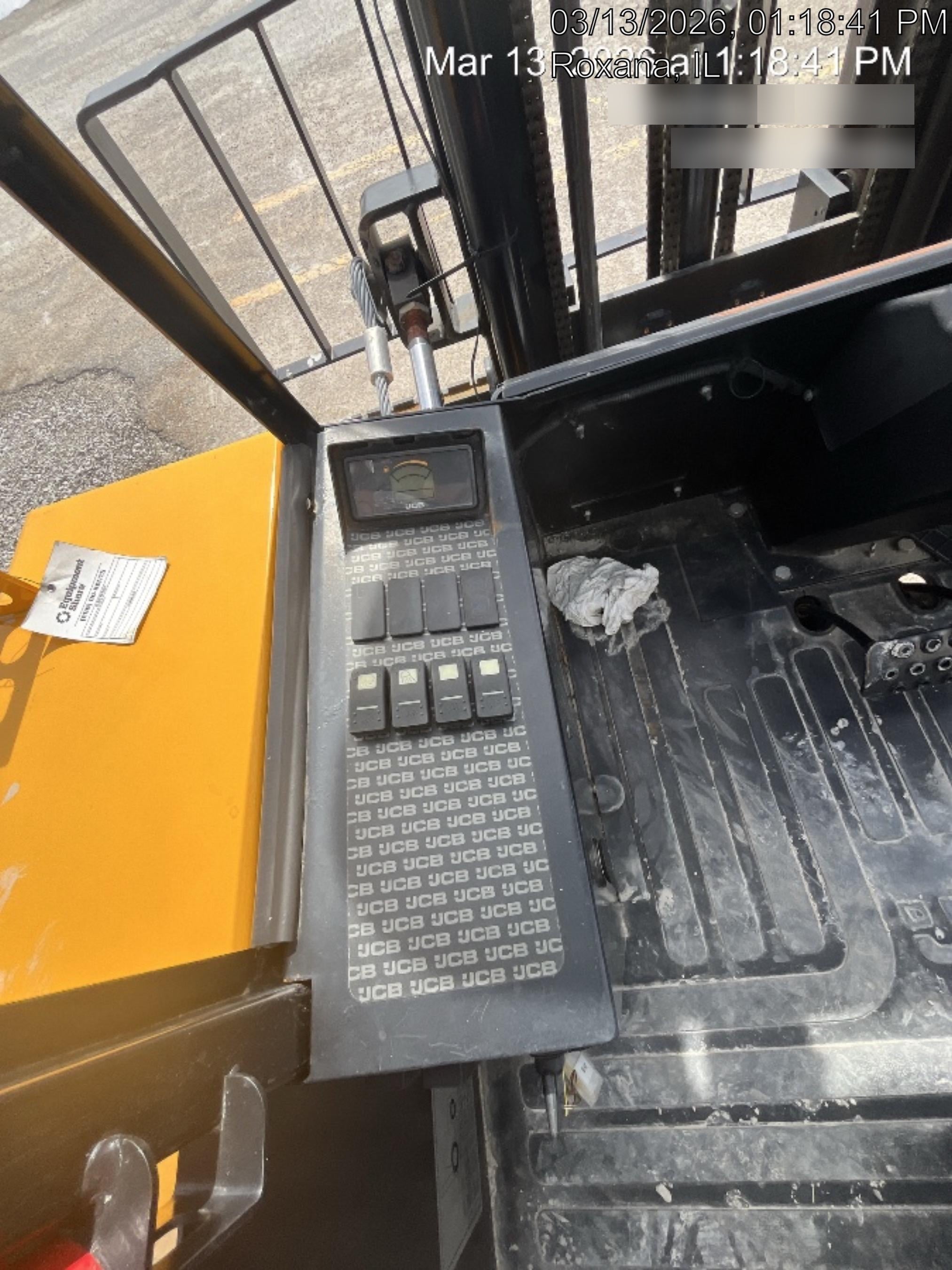 2023 JCB 930-4
