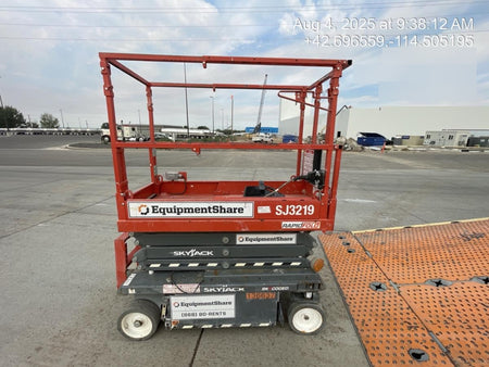 2021 SKYJACK SJ3219