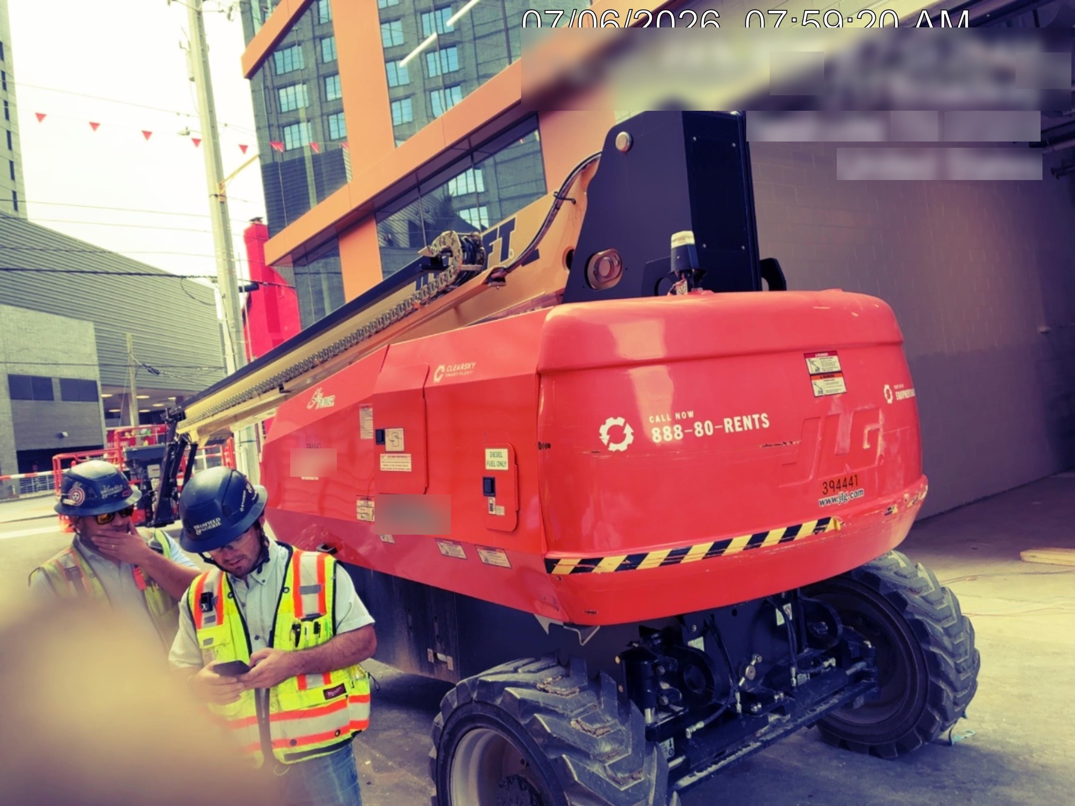 2024 JLG 860SJ
