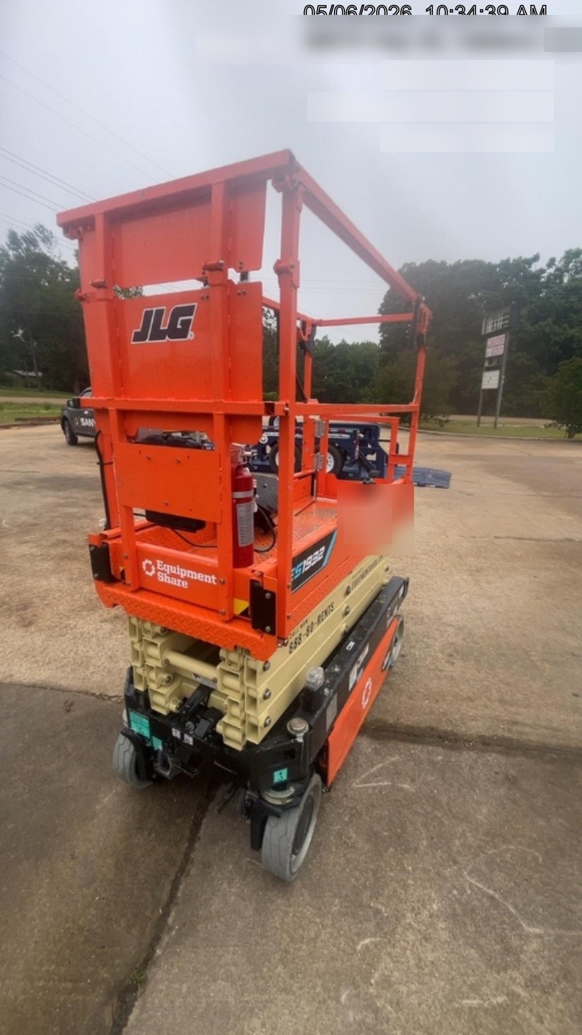 2025 JLG ES1932