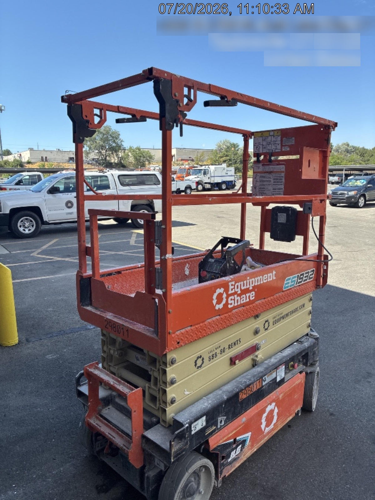 2023 JLG ES1932