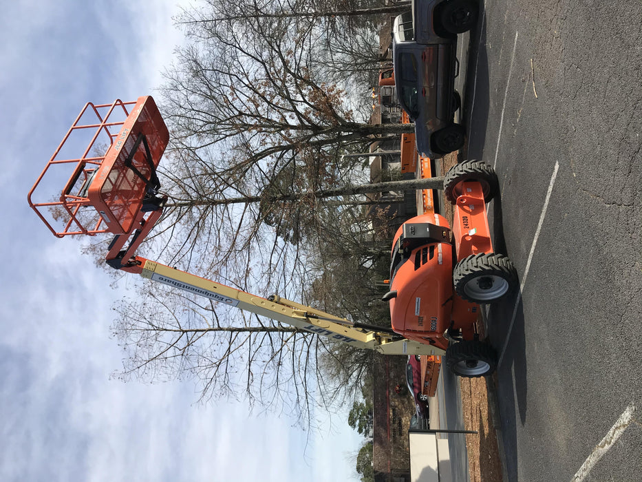 2019 JLG 600AJ