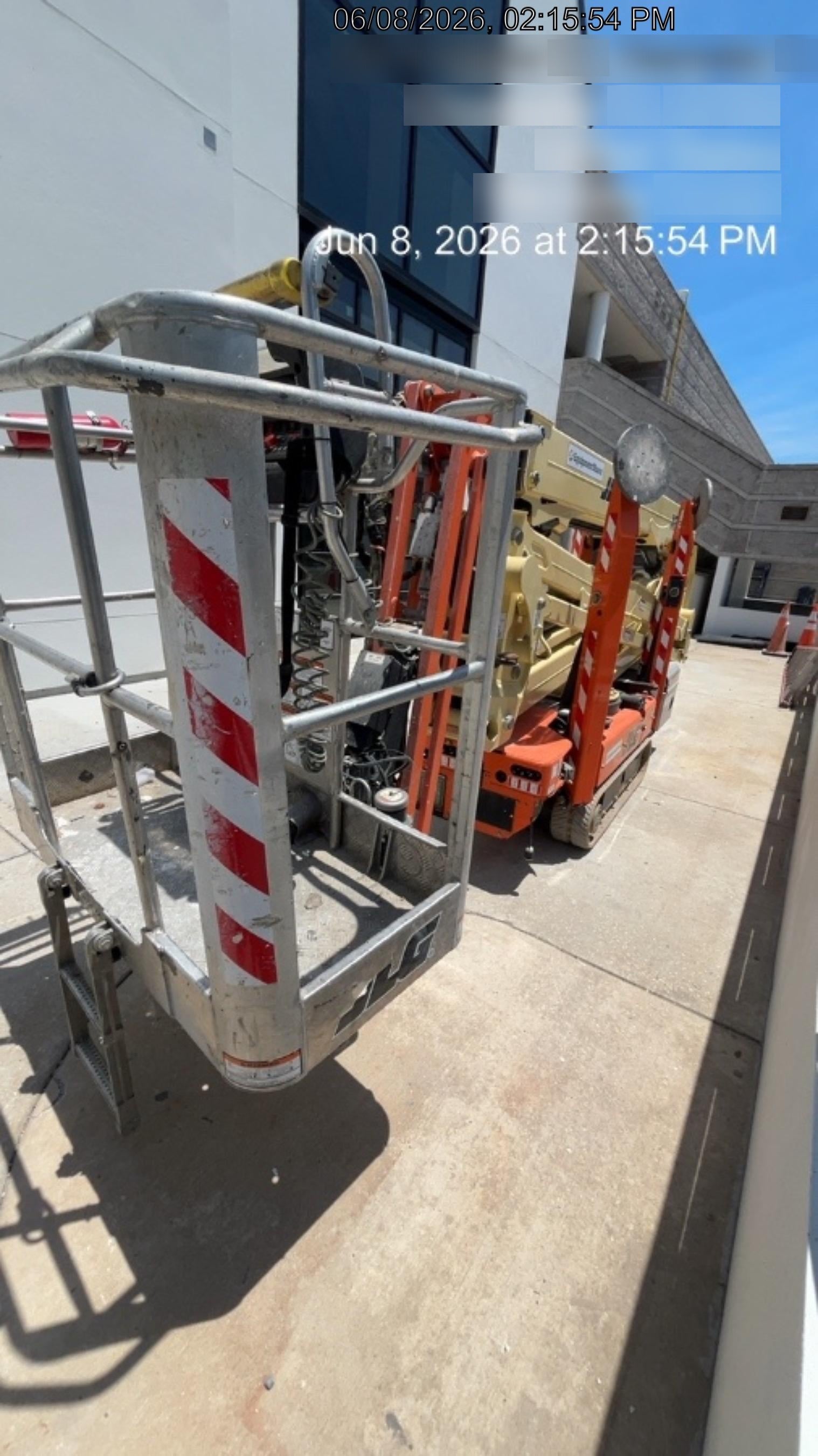 2022 JLG X600AJ
