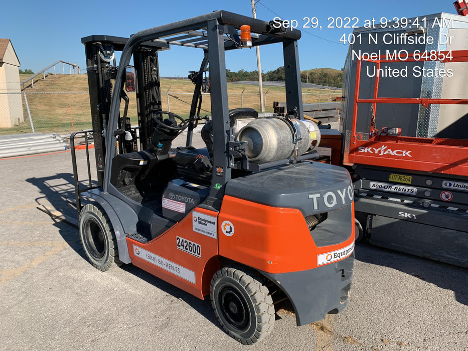 2022 TOYOTA 50-8FGU25