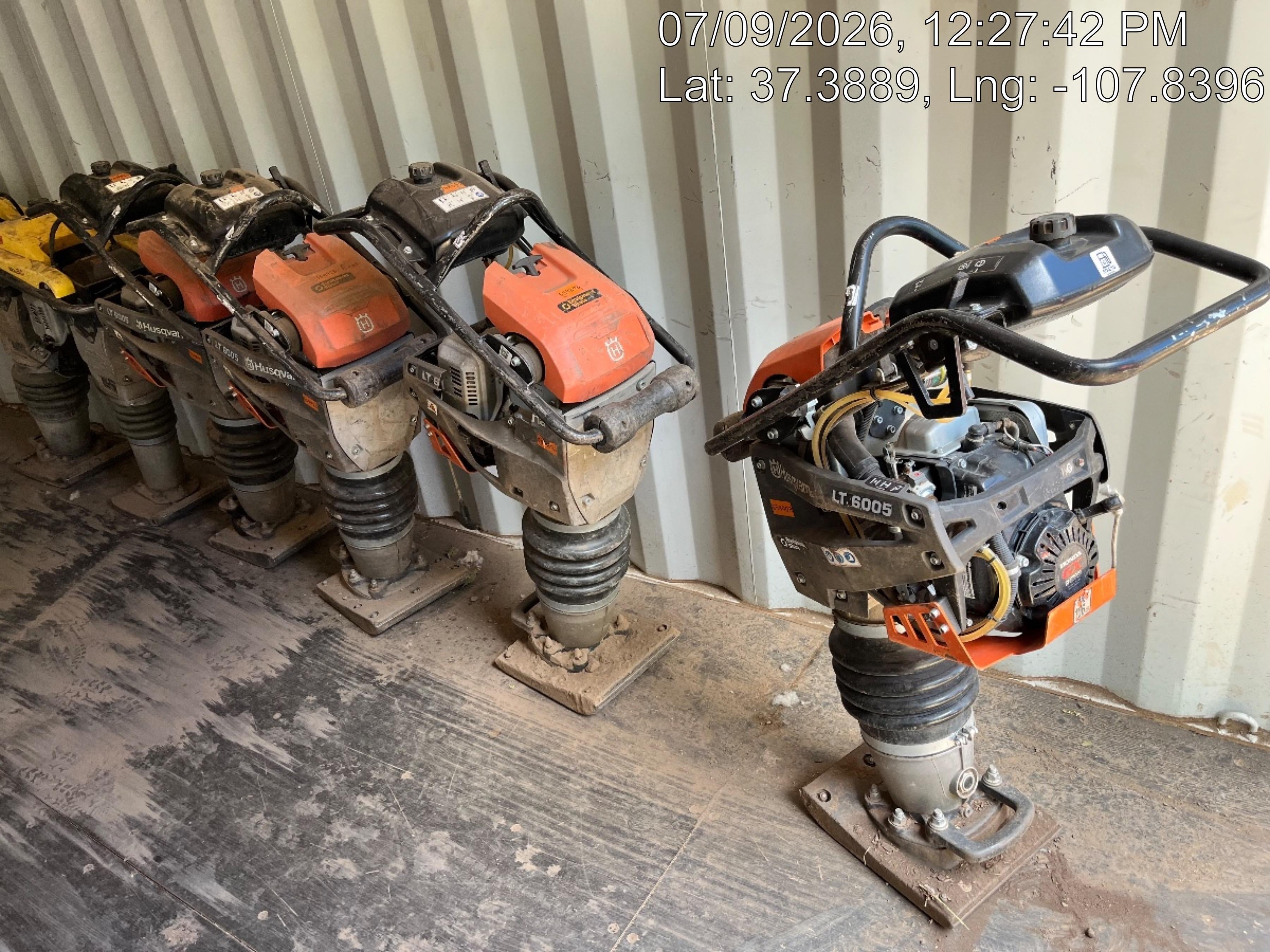 2025 HUSQVARNA LT6005