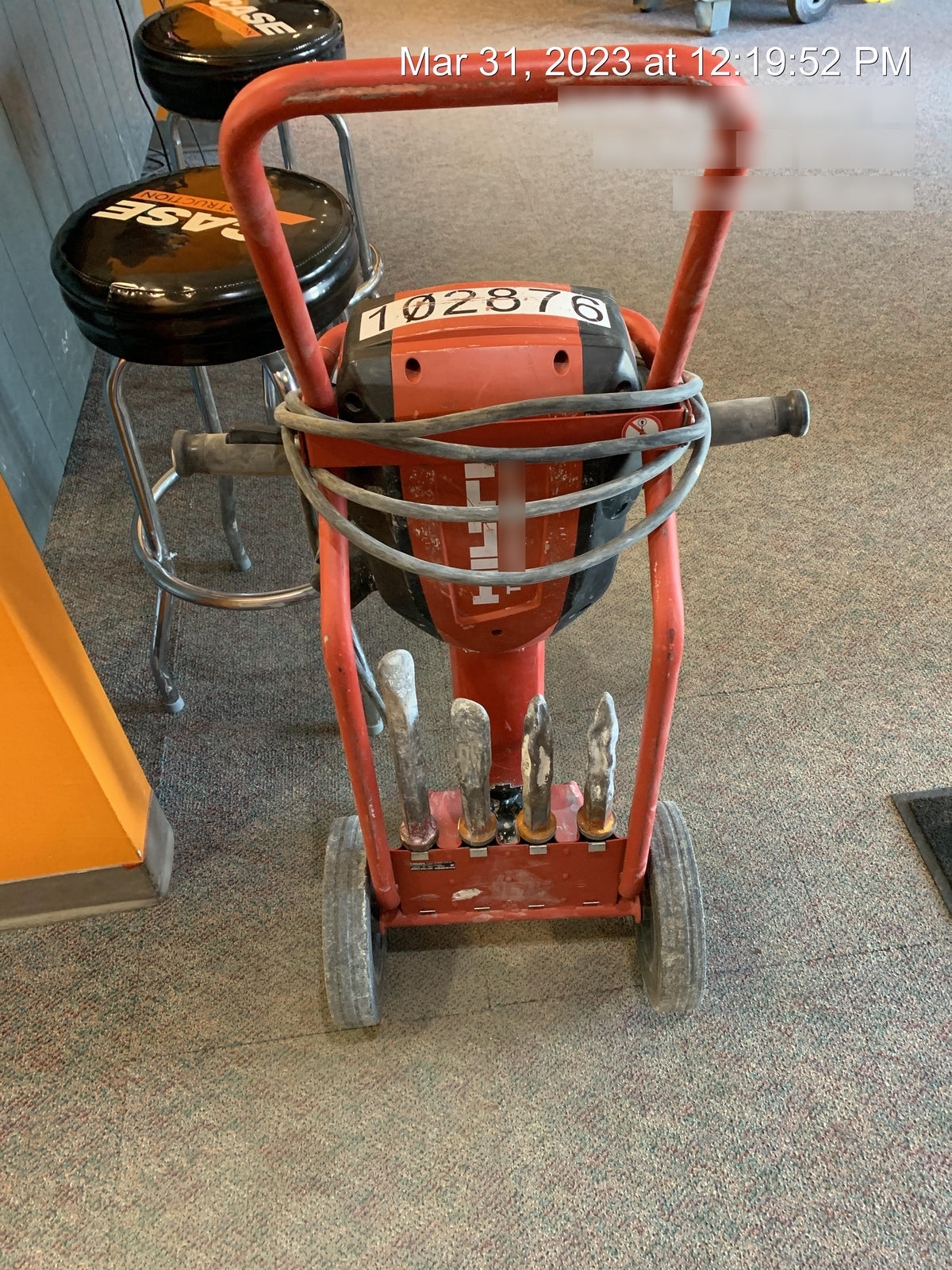 2020 HILTI TE 3000-AVR