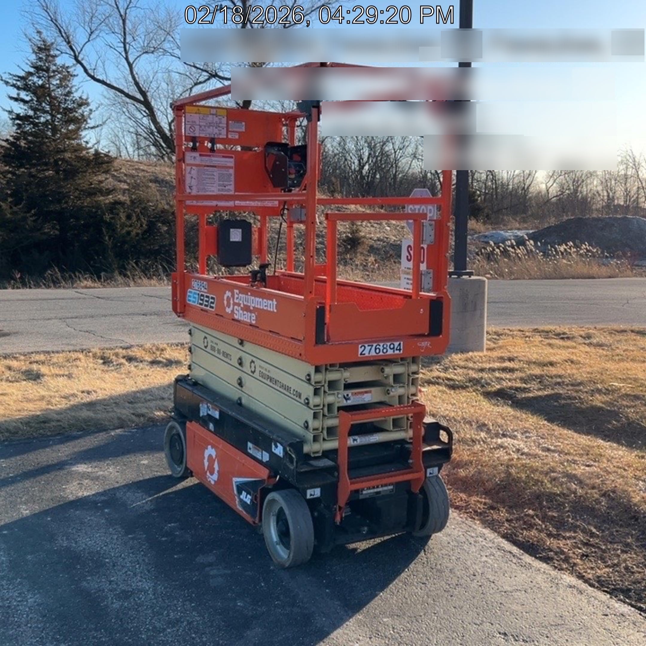 2022 JLG ES1932