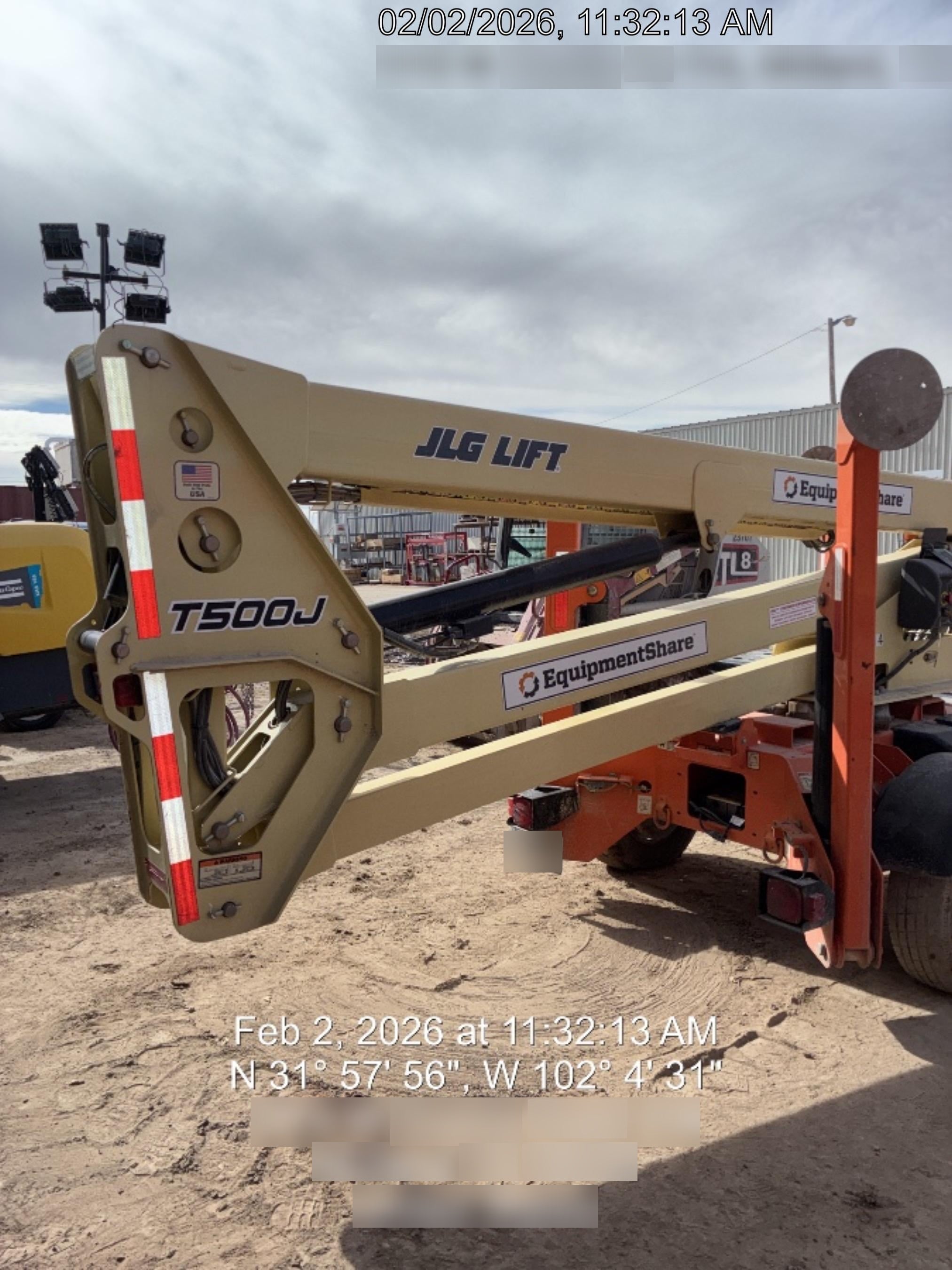 2022 JLG T500J