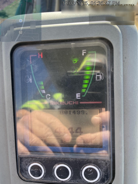 2021 TAKEUCHI TB250-2