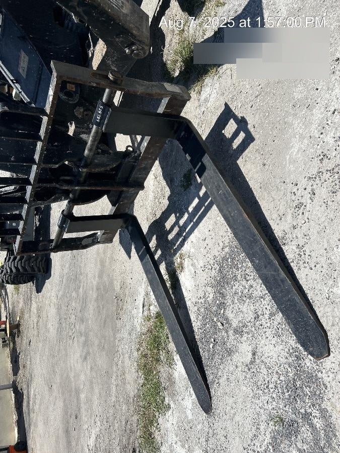2022 SANY STH1056