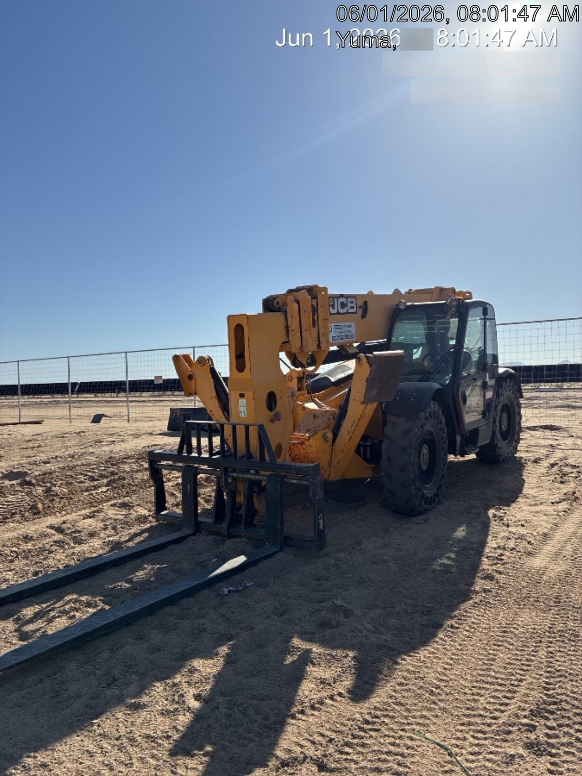 2019 JCB 512-56 74 HP w/CAB/HVAC, Beacon, Aux Hydraulics, Worklights, Solid Tires w/60" Carriage/Forks