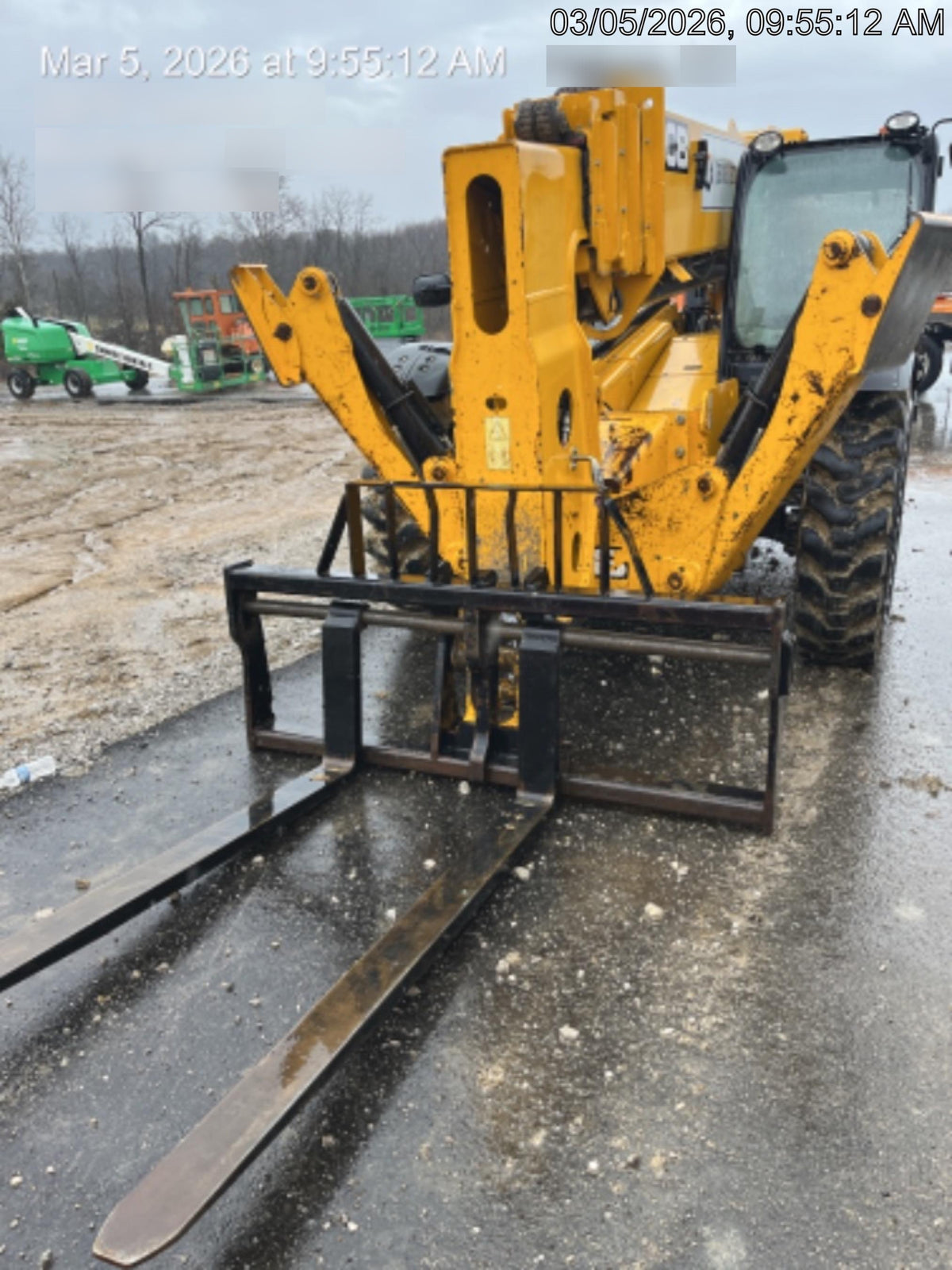 2019 JCB 512-56 Cab/Heat/Air, 109 HP, Solid Tires, STD Worklight, Beacon, Aux Hydraulics, Lifting Eye, Back up Alarm w/66" Carriage/60" Forks