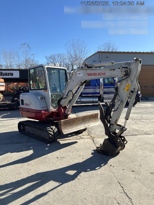 2020 TAKEUCHI TB235-2CR