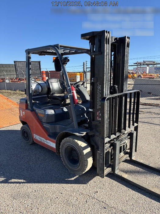 2022 TOYOTA 50-8FGU25