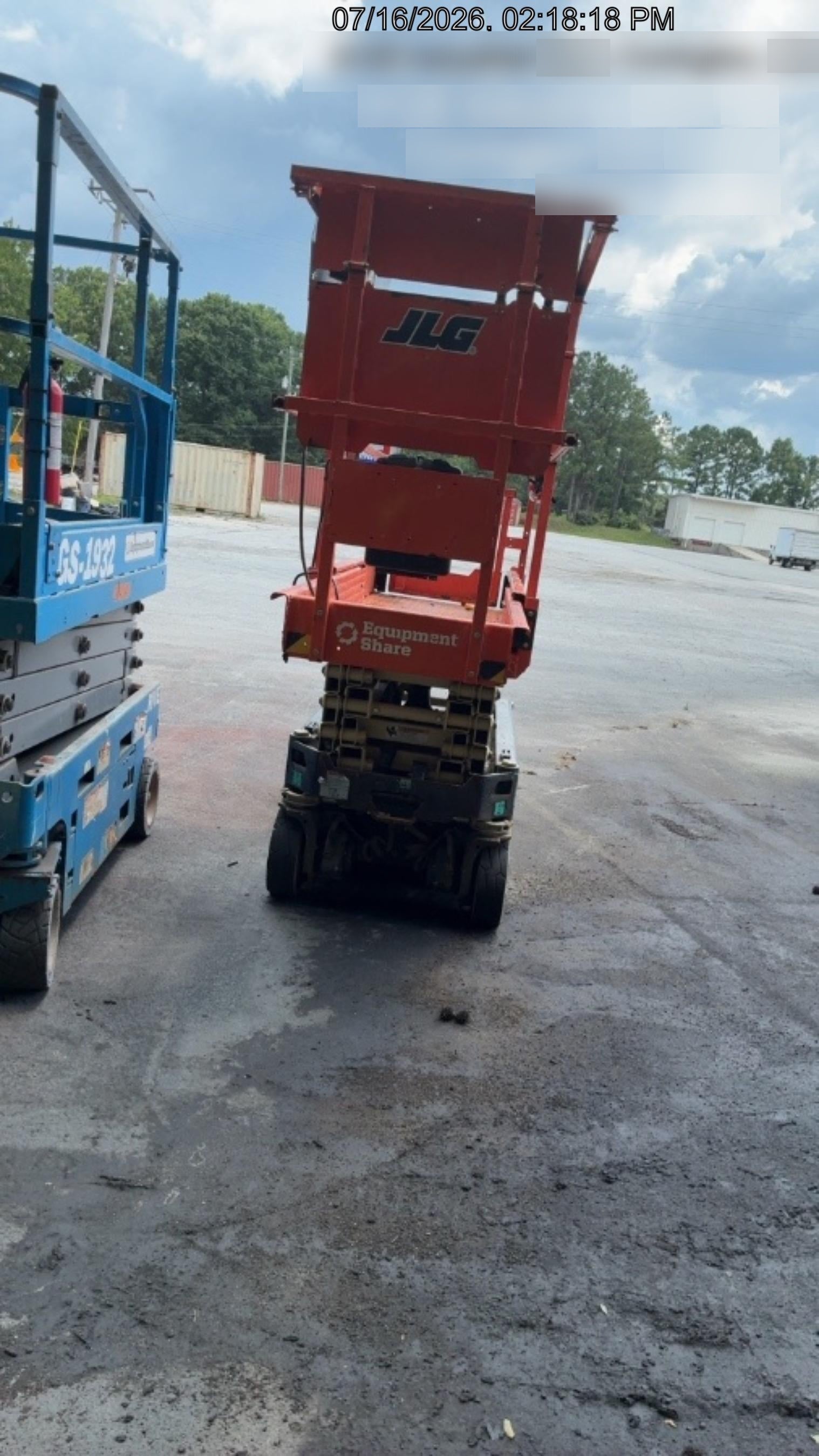 2023 JLG ES1932
