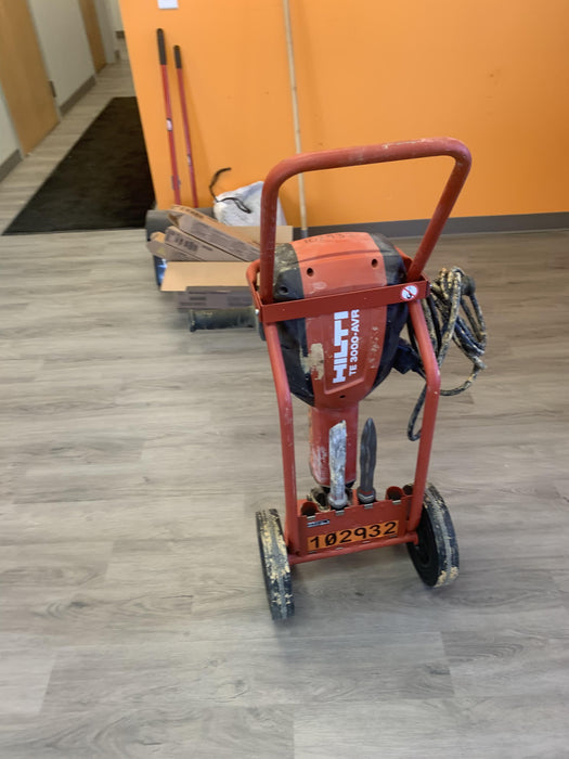 2020 HILTI TE 3000-AVR