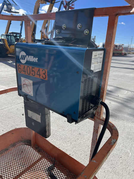 2025 MILLER ELECTRIC CST-282