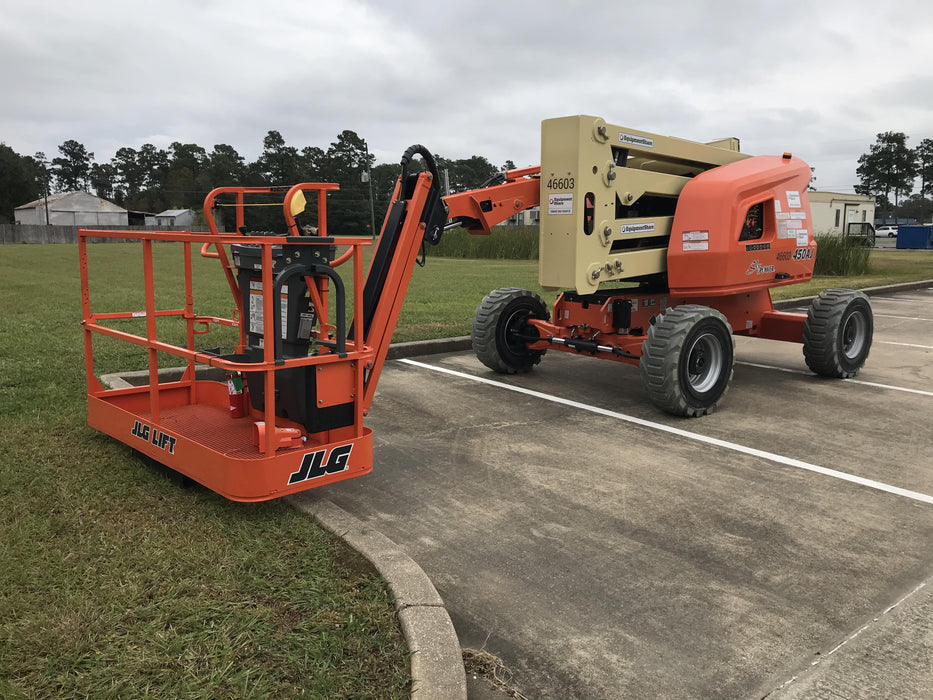 2019 JLG 450AJ