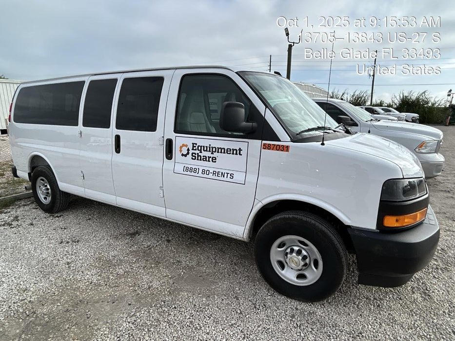 2025 CHEVROLET Express Van - Rental