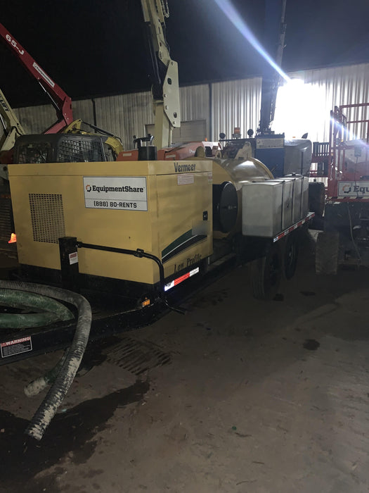 2021 Vac-Tron LP573XDT Kohler Diesel, 500 Gallon Debris Tank w/ Hydraulic Tilt, two (2) 100 Gallon Water Tanks, Low Profile Torsion Axles (12,000 GVWR)