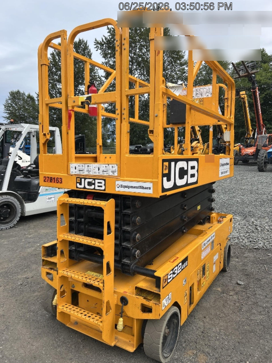 2022 JCB S3246E