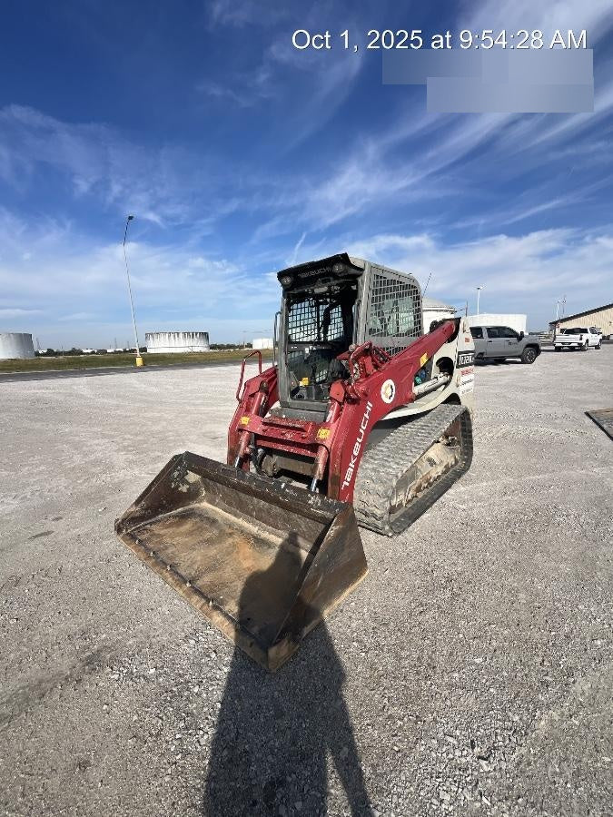 2019 Takeuchi TL12R-2 Cab/Heat/Air w/Auxiliary Hydraulics, 2 Speed, Hydraulic QC 80" Smooth Bucket, 48" Pallet Forks