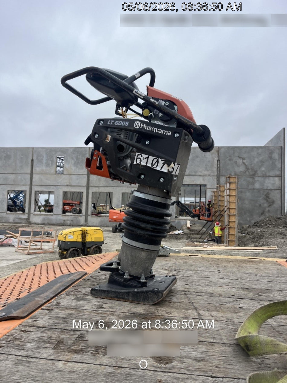 2025 HUSQVARNA LT6005
